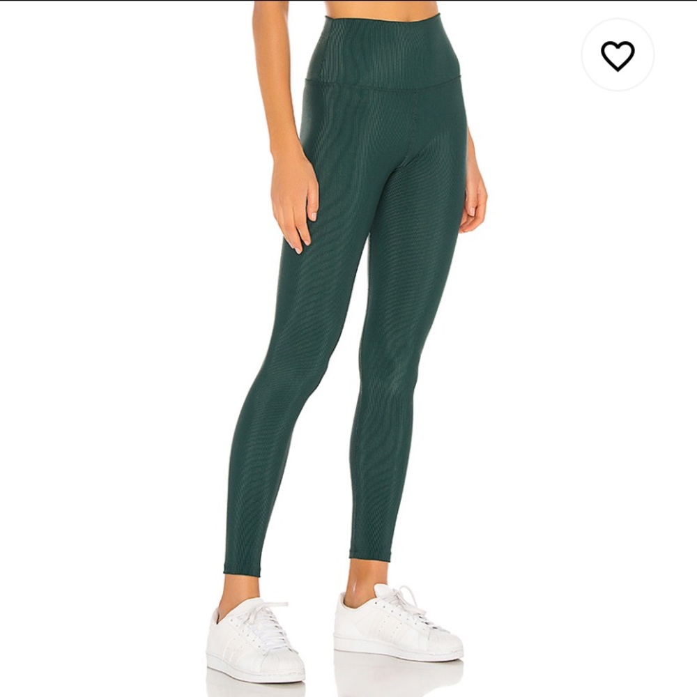 Emerald Green Beach Riot Leggings NWT💚